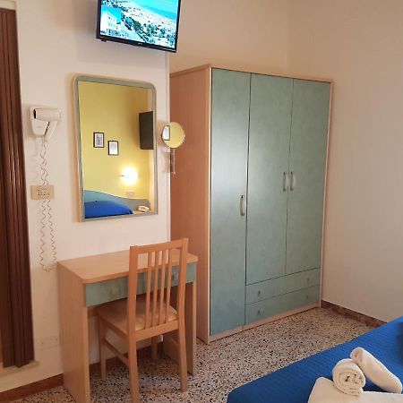 Hotel Villa Ersilia Rimini B&B Extérieur photo