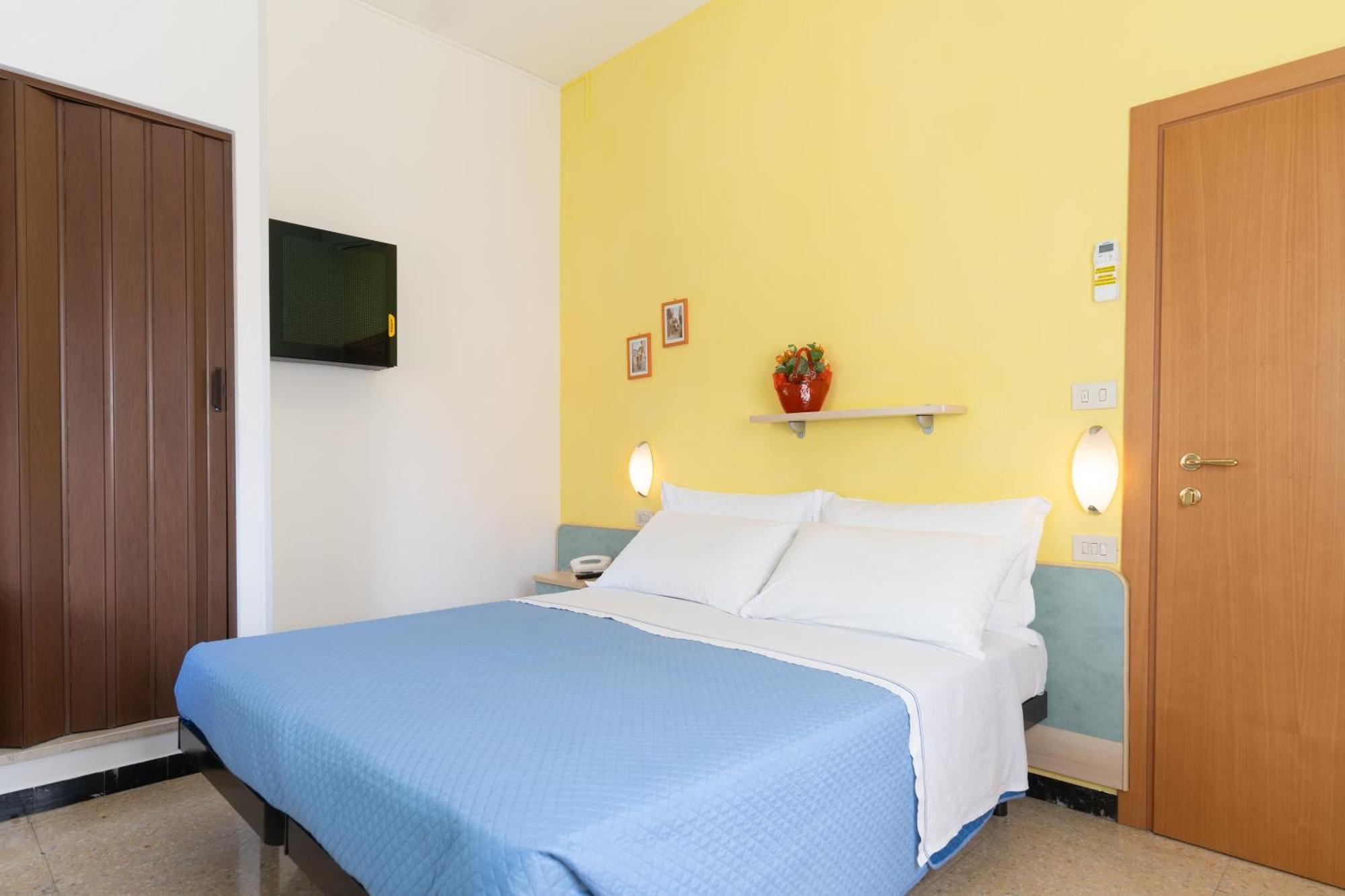 Hotel Villa Ersilia Rimini B&B Extérieur photo