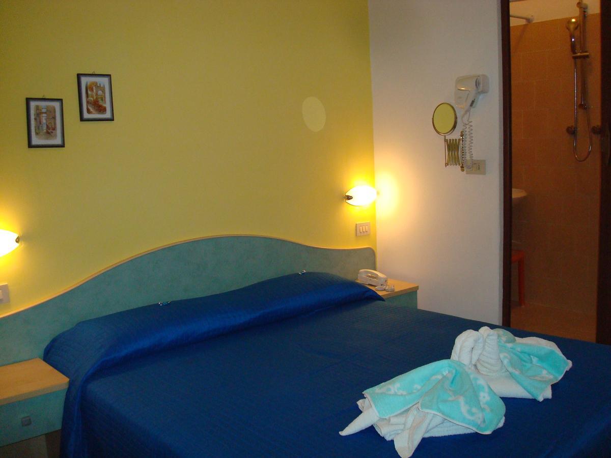 Hotel Villa Ersilia Rimini B&B Extérieur photo